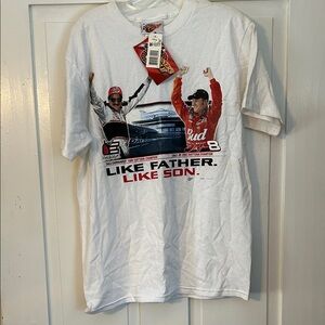 Winner’s Circle Men’s Dale Earnhardt Like Father Like Son Racing Graphic T-Shirt